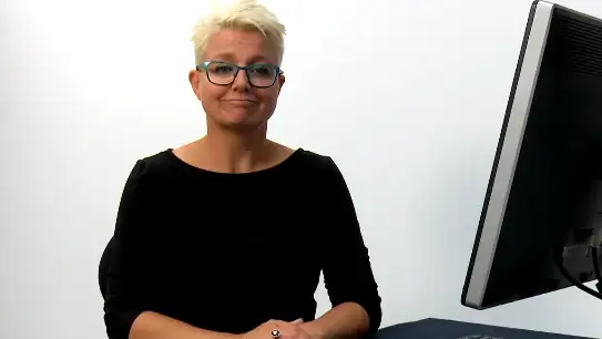 På denne side kan du se videovejledninger til tolkeportalen